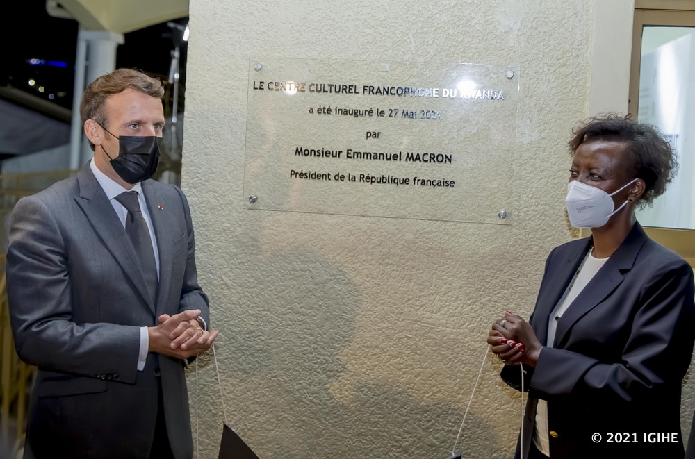 French President Emmanuel Macron and the Secretary-General of La Francophonie, Louise Mushikiwabo at the launch of French Cultural Center in Kigali.