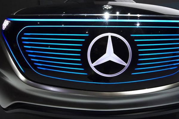 About 13 of the government's Mercedes Benzes could not be found.