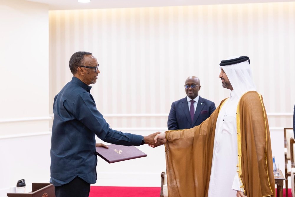 President Paul Kagame received the credentials of Qatar’s new ambassador, Mansour Ali Fahd Al Shahwani Al Hajri.
