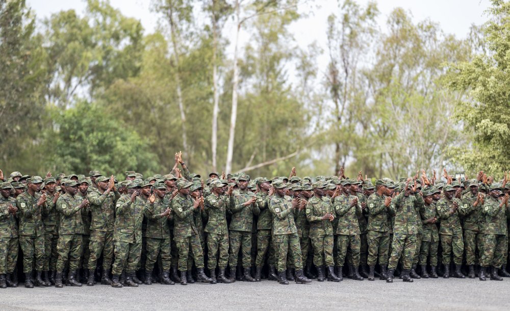 The Head of State highlighted the role of security organs in protecting Rwanda’s territorial integrity and ensuring a stable environment that enables citizens to pursue their daily economic and social activities.