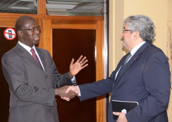 Prime minister,Anastase Murekezi welcoming Turkish ambassador in Rwanda