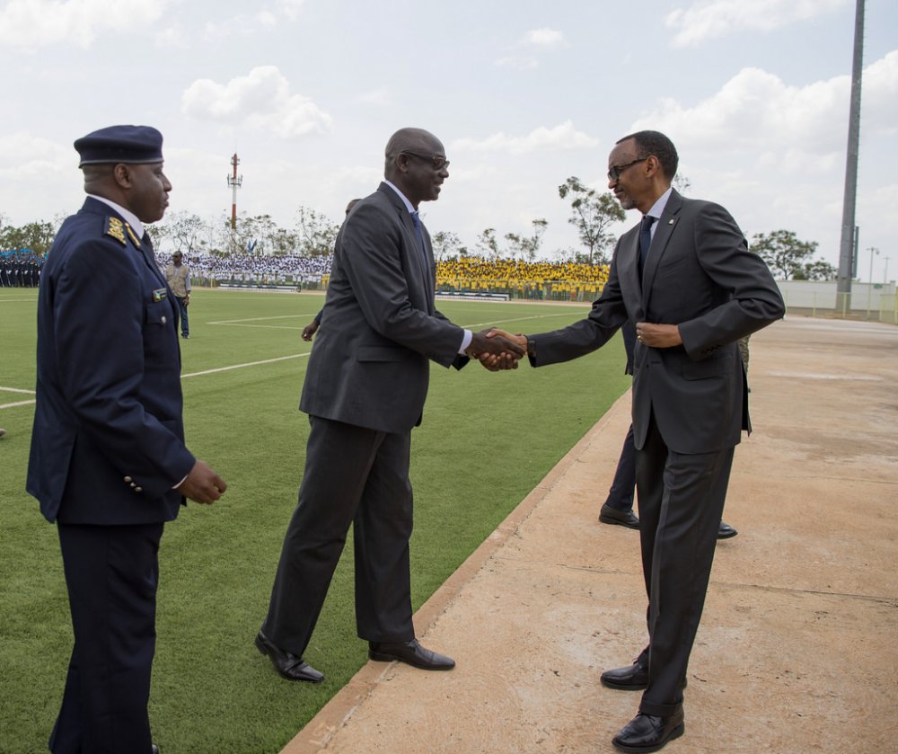 President Kagame greeting the Minister of Justice, Johnston Busingye and IGP Emmanuel Gasana