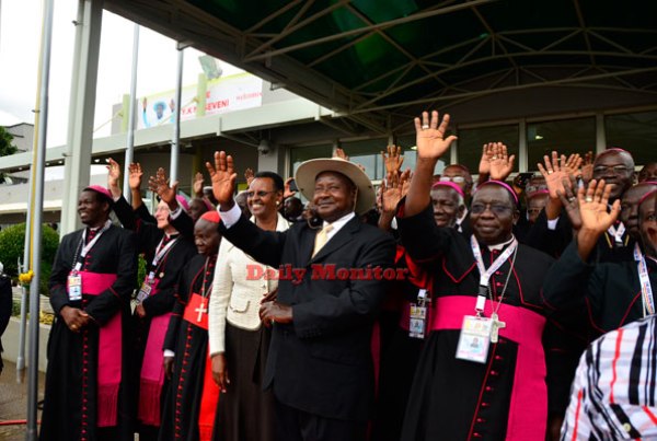 President Museveni, First Lady Janet and the clergy bid farewell to Pope Francis.