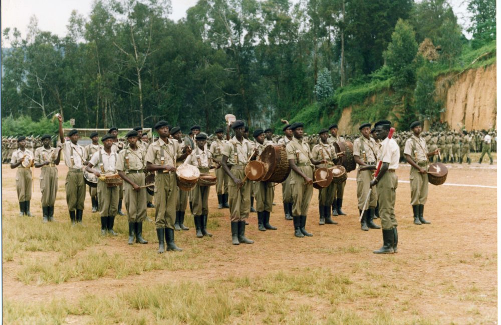 The RPA military band entertained soldiers to boost their morale.  