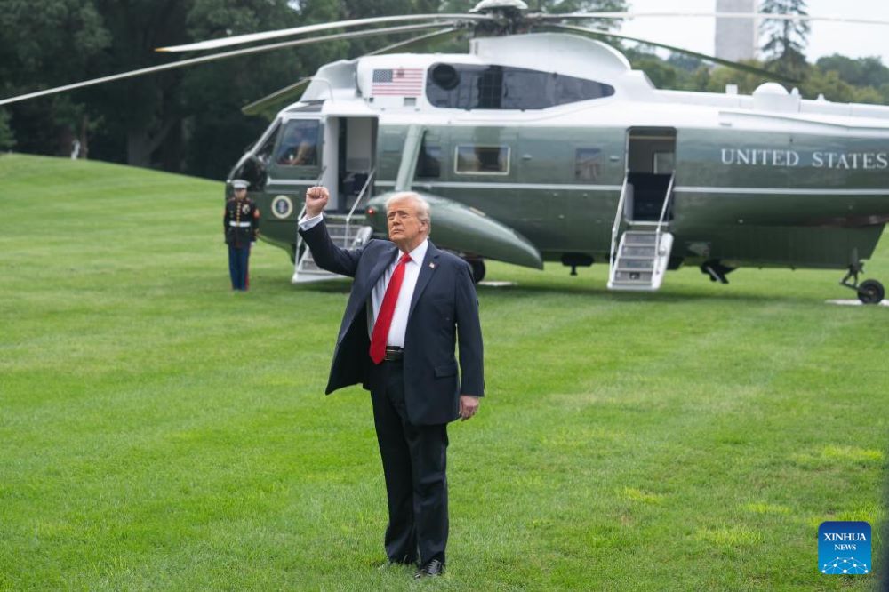 U.S. President Donald Trump prepares to board Marine One at the White House in Washington, D.C., the United States, Sept. 7, 2025. Trump said on Sunday that the White House is ready to move to the second phase of sanctions against Russia amid stalled peace talks to halt the Ukraine crisis. (Xinhua/Hu Yousong)