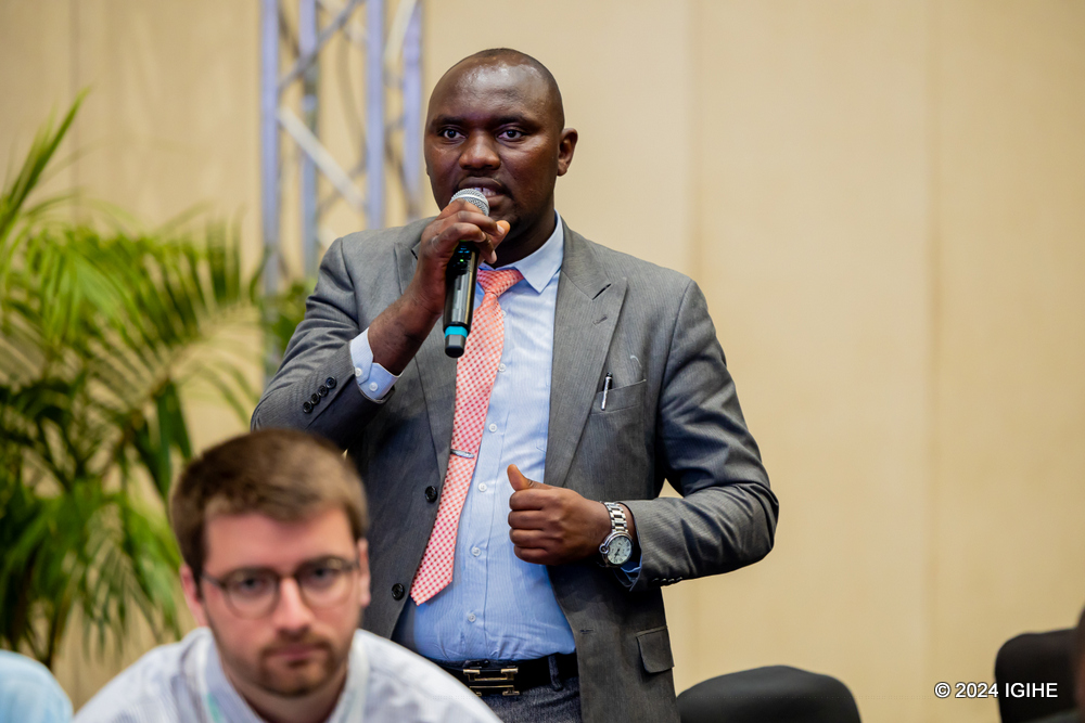 The conference was a good opportunity for researchers to exchange ideas.