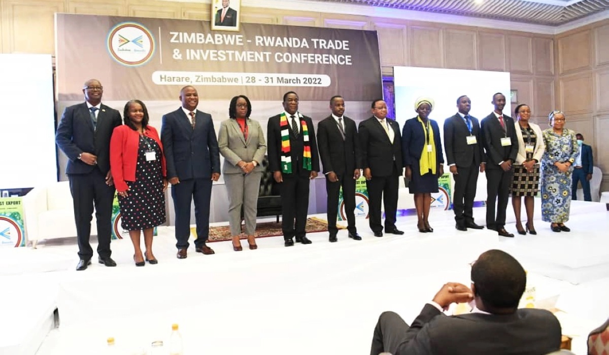 Zimbabwean President Emmerson Dambudzo Mnangagwa in a group photo with other officials at the opening of Rwanda-Zimbabwe Trade and Investment conference in Harare in March 2022.