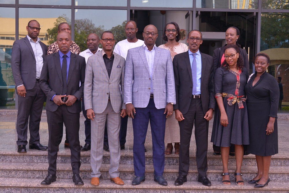 The handover took place yesterday at the headquarters of Kigali city located in Nyarugenge district