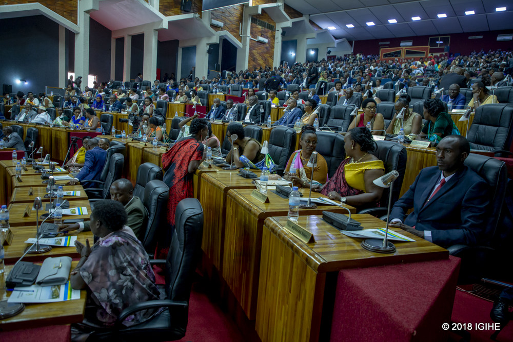 Members of the Fourth Parliament (2018-2013) are taking oath this Wednesday, September 19, 2018.