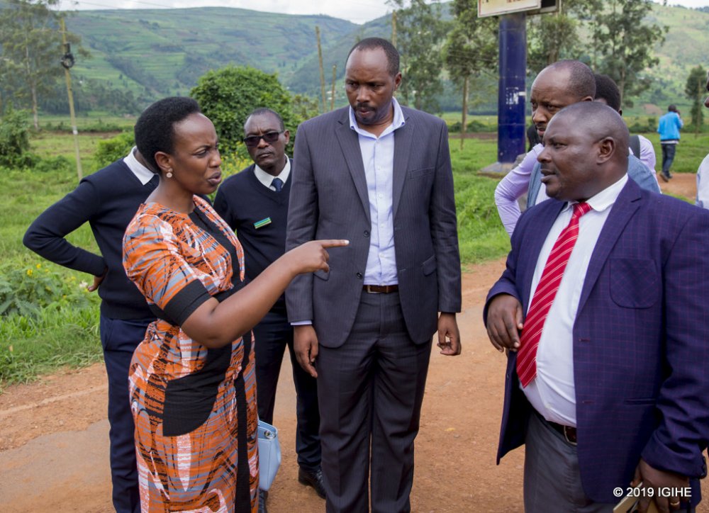 MP Kansiime having a conversation with Mayor Mushabe