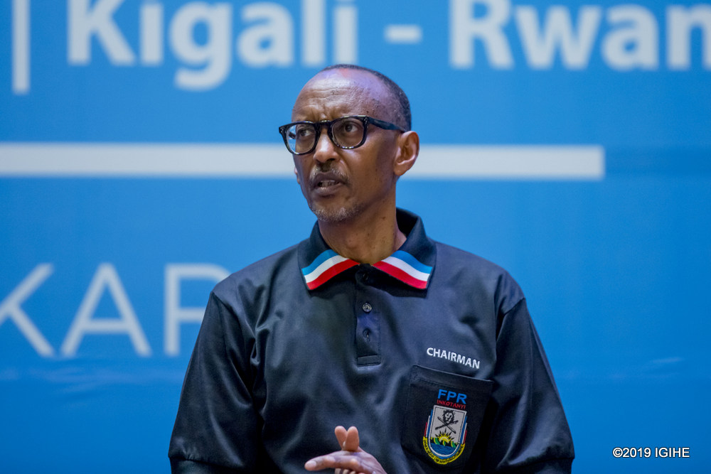 President Paul Kagame has expressed his views on the recent wave of mayoral resignations