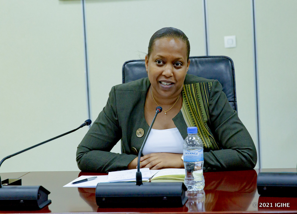 The CEO of BRD, Kampeta Sayinzoga said that the investment from European Investment Bank will facilitate private sector development. 