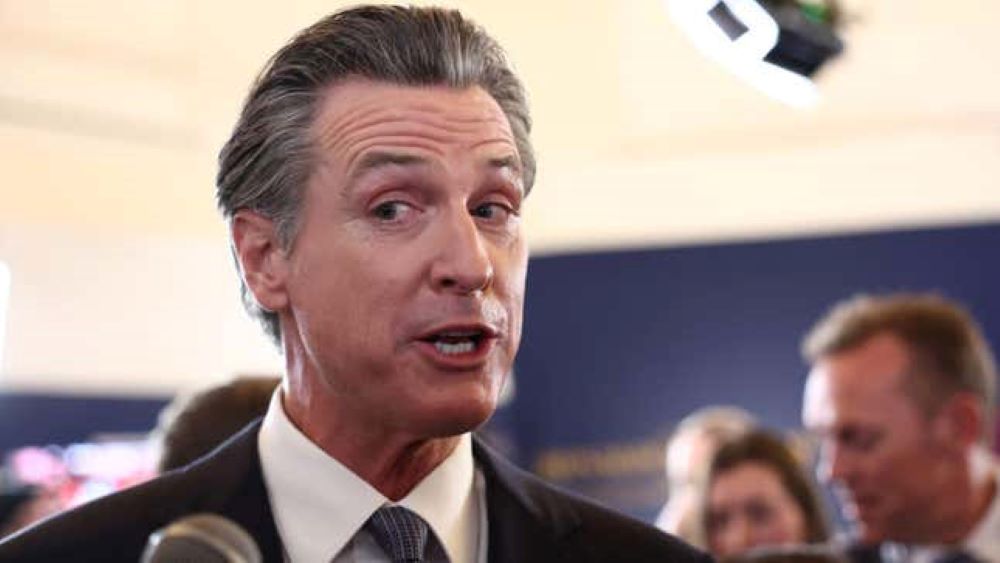 Newsom has explained that increasing costs and incurring significant debt was not advisable at this time. Image: Mario Tama/Getty Images (Getty Images)