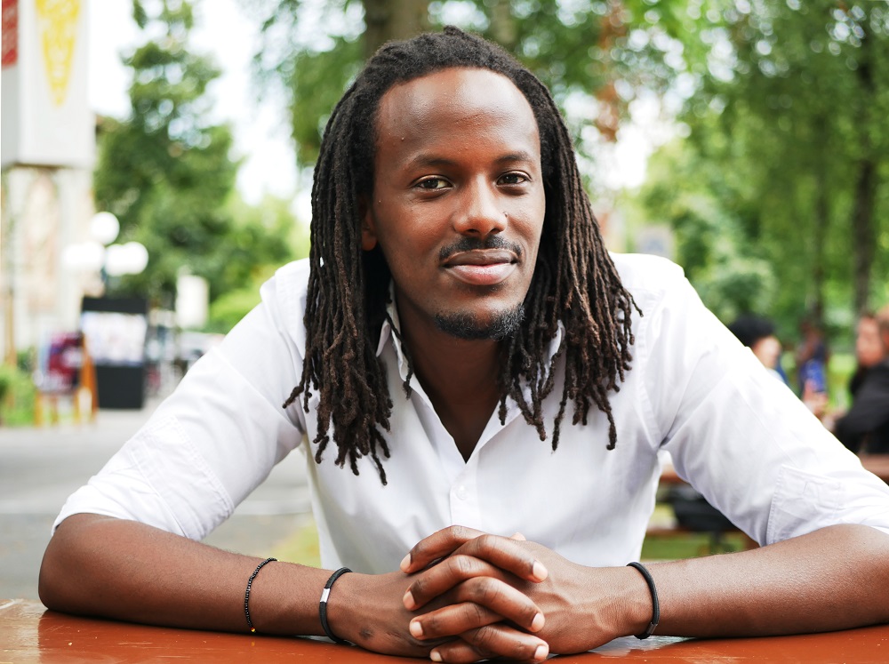 Popularly known in Geneva’s hip-hop and rap scenes, Shyaka Kagame 's work centers on stories on racial and cultural identity, as well as self-exploration