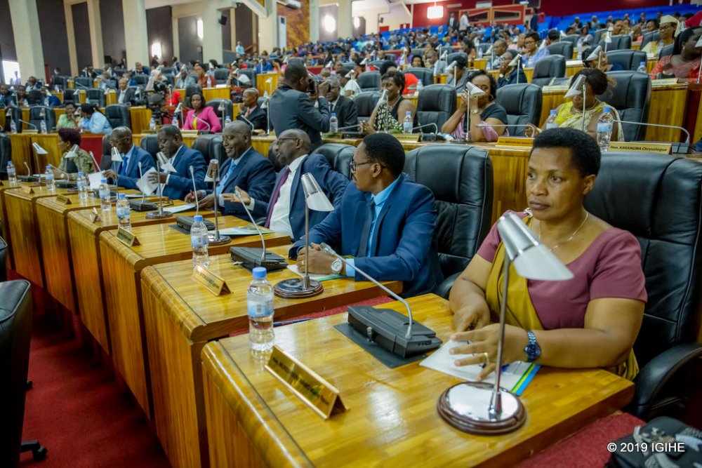 Kagame reminded them that their job is to make sure that Rwandans get all they need and deserve towards living healthier lives.