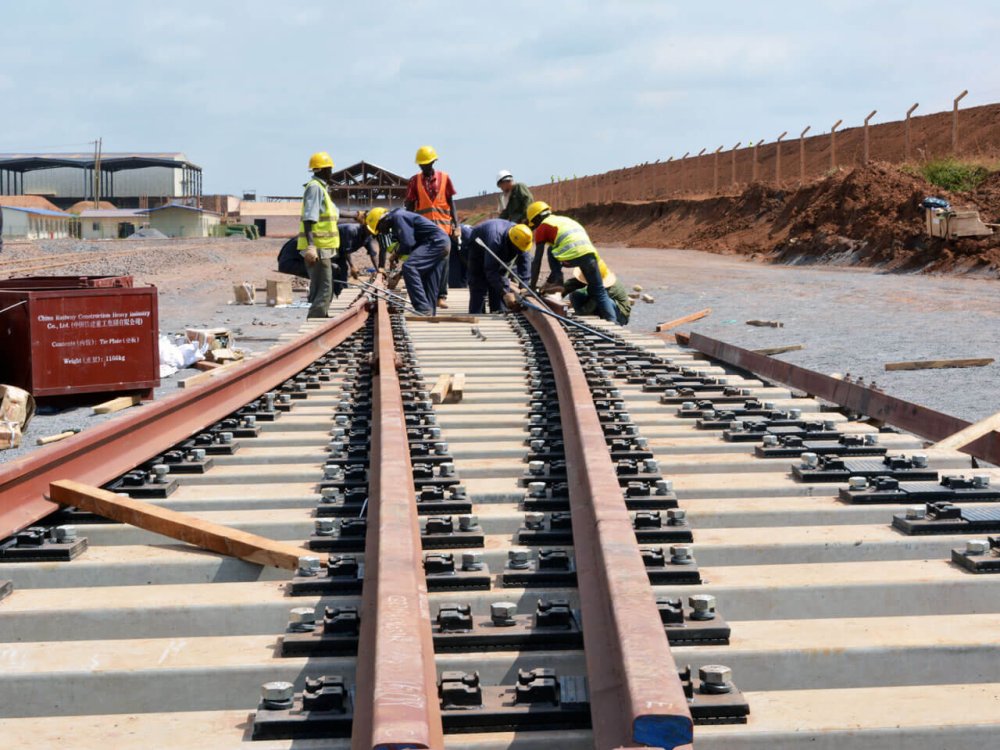 The agreement to construct this extensive 532-kilometer railway was formalized on March 9, 2018. 