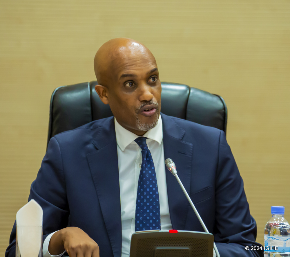 The Minister of Justice, Dr. Emmanuel Ugirashebuja, has revealed that 2,000 individuals will be sent to Rwanda within a span of four months once the implementation of an agreement to receive migrants from the United Kingdom (UK) begins.