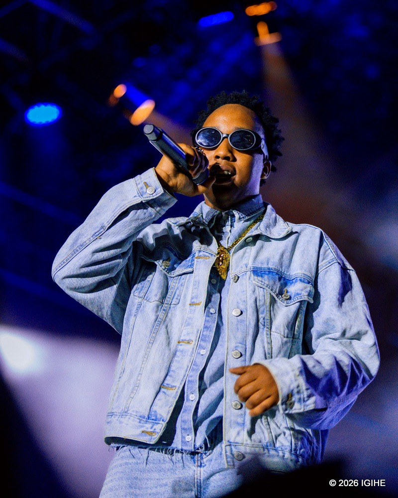 Shemi performed several of his popular hits to an enthusiastic crowd.