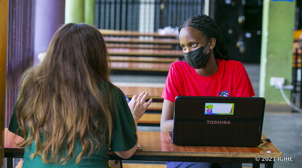 The technology helps students to revise courses and teachers to identify areas that need much attention.
