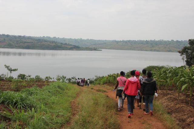42 bodies were found on the banks of the Akagera River