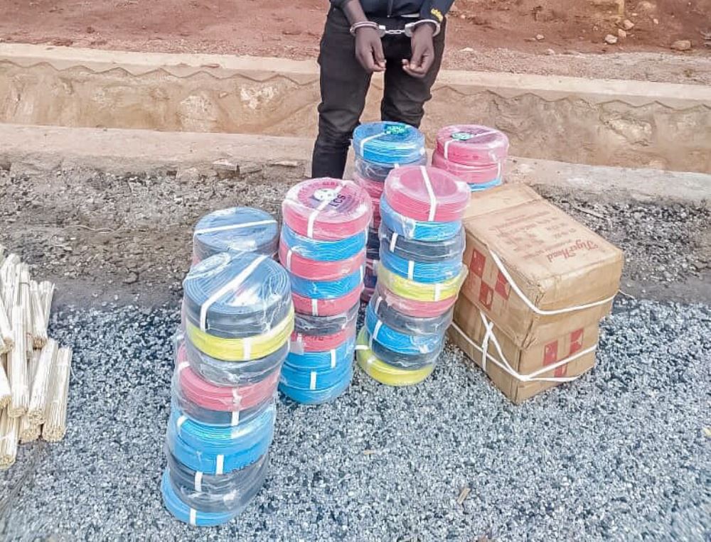 Niyomugabo was intercepted in Mwoya Cell, Nyagisozi Sector sneaking the cables into Rwanda from the neighbouring Burundi.
