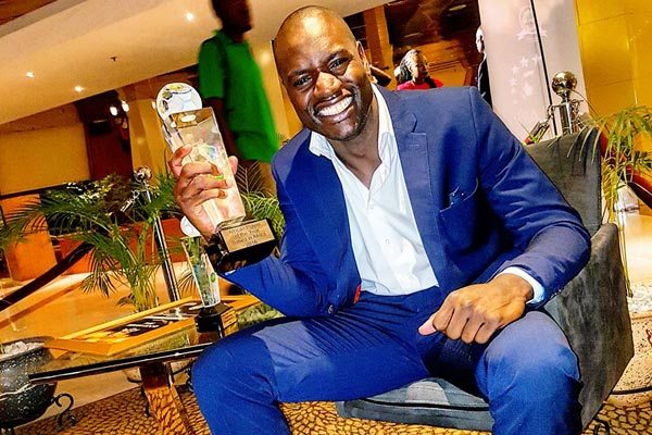 Goalkeeper Denis Onyango poses with his award. He was picked for the African Player of the Year Based in Africa award.