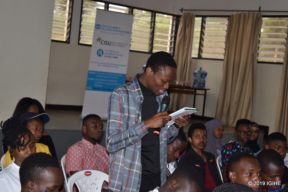 Dozens of young people from SOS Children’s Villages East & Southern Africa programs have already interned at StarTimes in Africa.