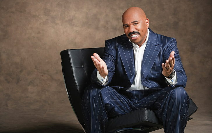 Renowned American comedian, television host, actor, writer, and producer Steve Harvey is in Rwanda for a private visit.