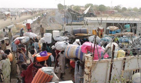 UN mission says armed men loyal to deposed vice president among 20,000 South Sudanese in neighboring DR Congo