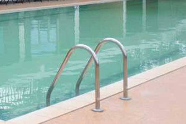 A woman drowned at Hilton Hotel swimming pool on August 18, 2016.