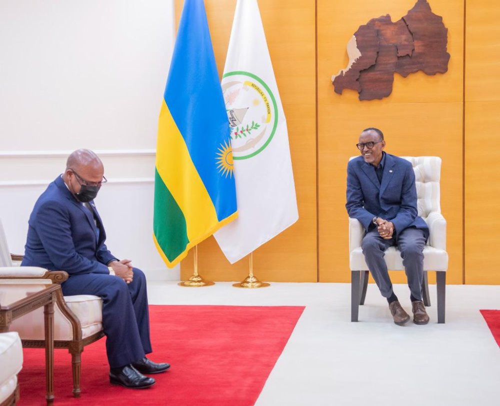 The outgoing High Commissioner of Tanzania to Rwanda holding talks with President Paul Kagame.  