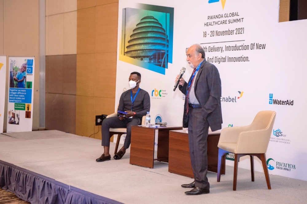 Dr. Dhiren Thakker, the founder of Med Aditus International speaking to participants of Rwanda Global Health Summit 2021. 