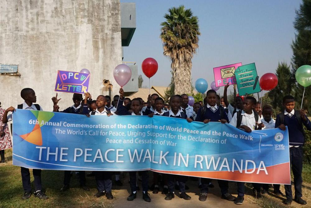 Marking the 6th Annual Commemoration of the Declaration of World Peace, Rwandans walked together to spread a Culture of Peace, 'Walk for Peace'