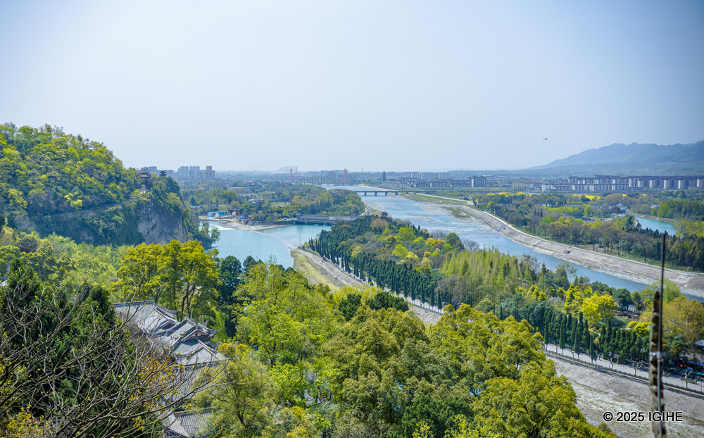 This irrigation network extends across over 5,300 km² of agricultural land.
