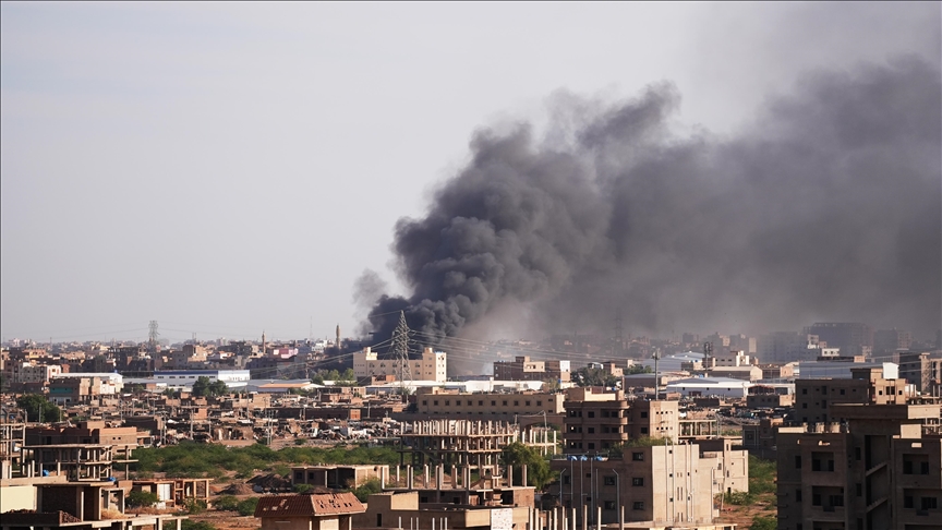 The SAF’s 6th Infantry Division confirmed that the RSF shelled residential areas and a shelter center with 37 artillery shells, targeting civilians.