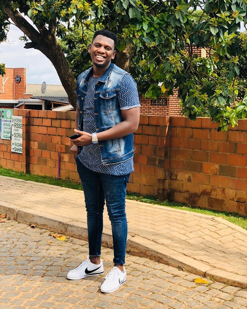 Mujyanama Claude, a.k.a. TMC, of the Dream Boys has released a new single titled Ntega Amatwi, amid news that the duo is falling apart.