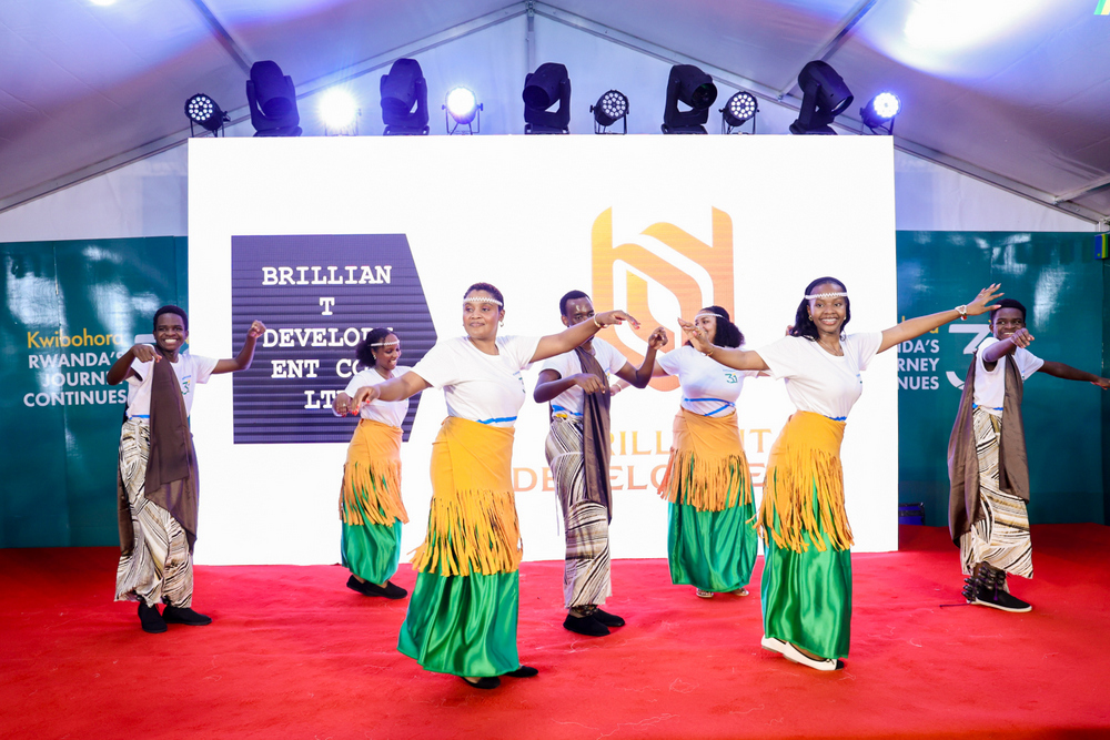 Traditional Rwandan dancers from the diaspora electrify the audience with vibrant performances full of cultural flair.
