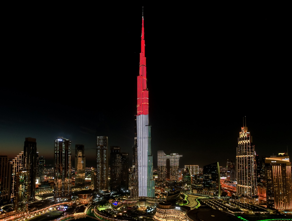 Visitors get an amazing experience as they explore the beauty of Dubai throughout the celebrations. 