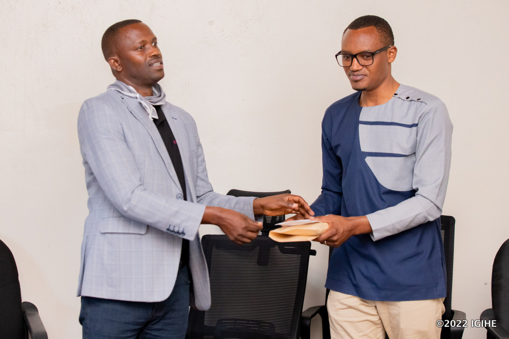 The hotel provided Rwf1,300,000 to support survivors' poultry project.  