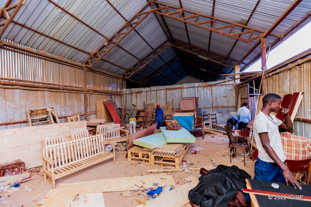 Different business center workshops have been built to foster innovations and creation of new jobs.