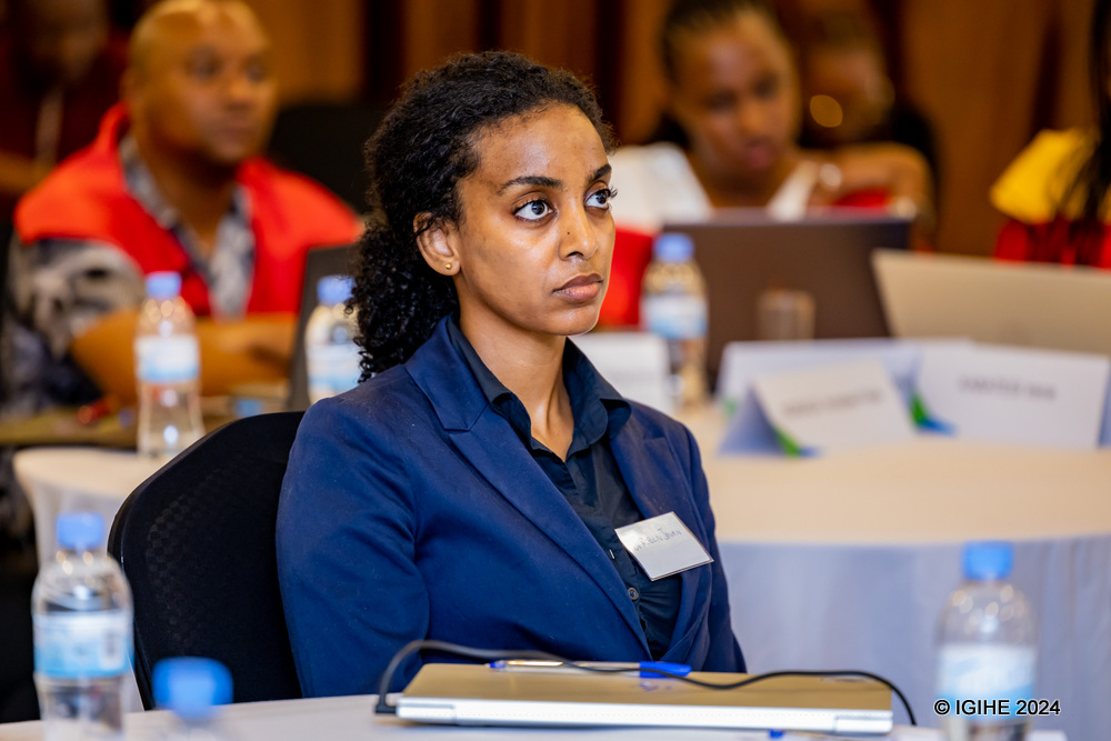 An employee from Mdu Feben Javan was among among trainers.