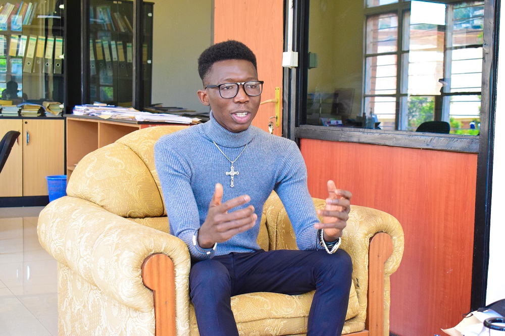 The representative of foreign students at UNILAK, Prince Fobay.