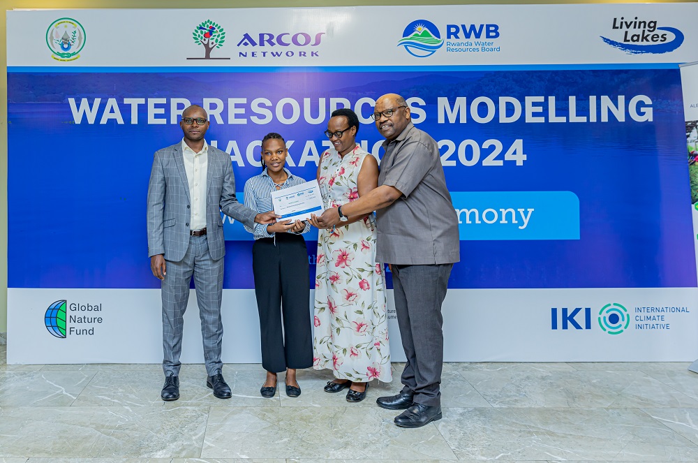 Marie Claudine Umutoniwase was awarded for her outstanding research achievements.