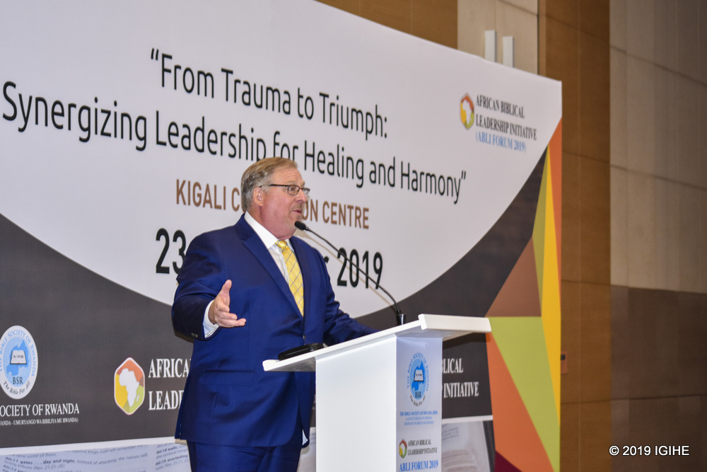 Rick Warren said that the international community should take note of Rwanda’s achievements.