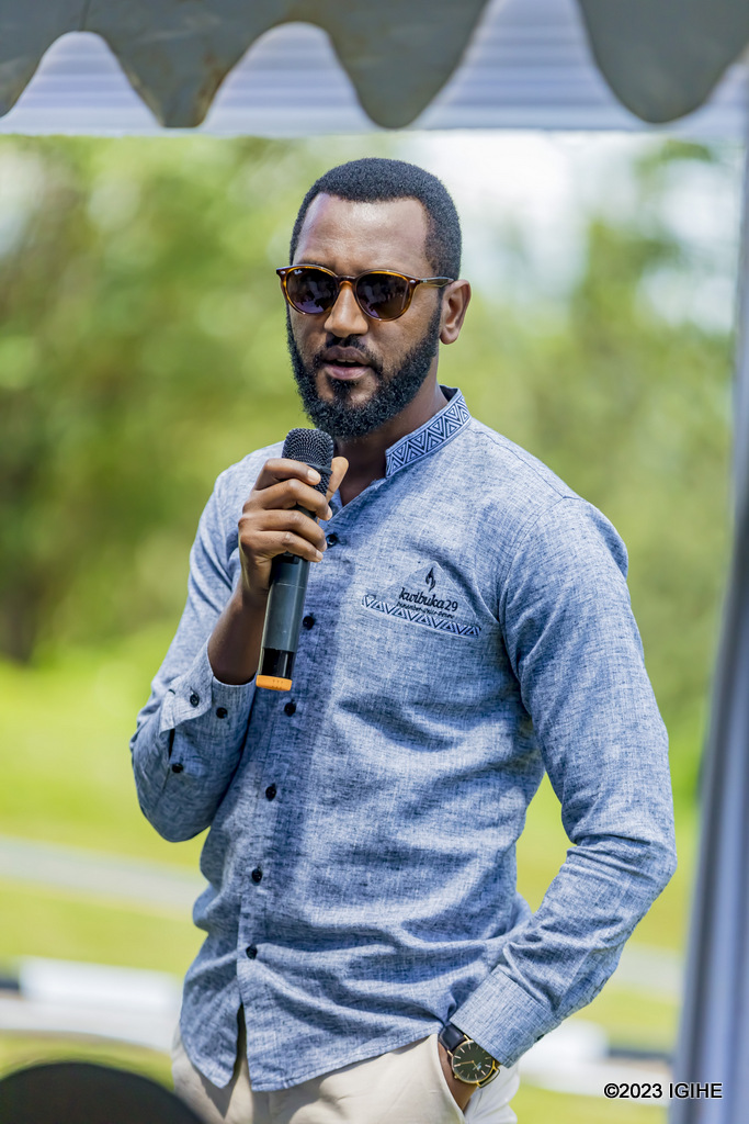 The Chairman of Rwanda Ultimate Golf Course Ltd, Alain Ngirinshuti urged the youth to shun Genocide ideology. 