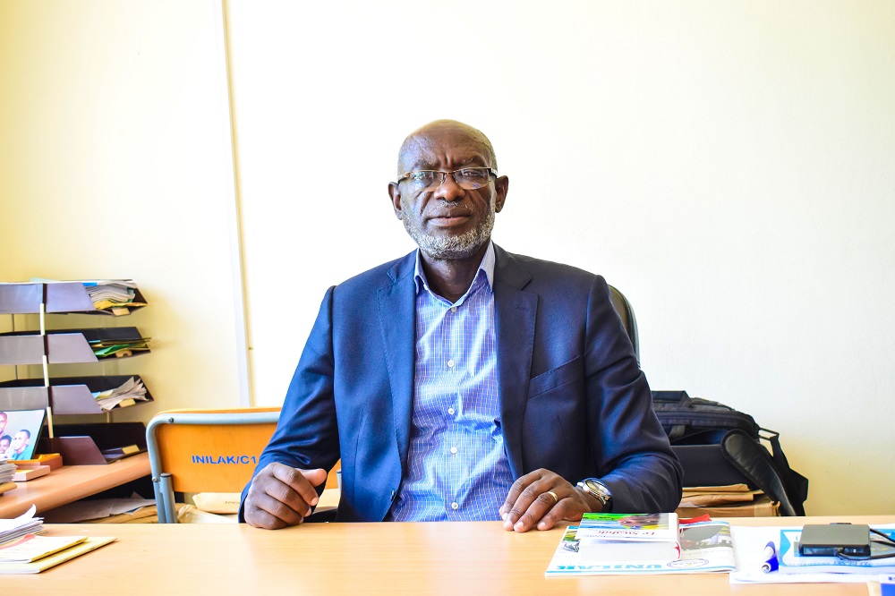 The Dean of Students at UNILAK, Ephron Nyamaswa has said that foreign students are assisted with special attention.  