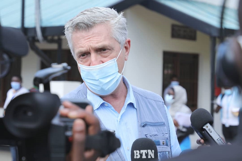 The United Nations High Commissioner for Refugees Filippo Grandi thanked the Government of Rwanda and Burundi for their support to the repatriation of refugees .  