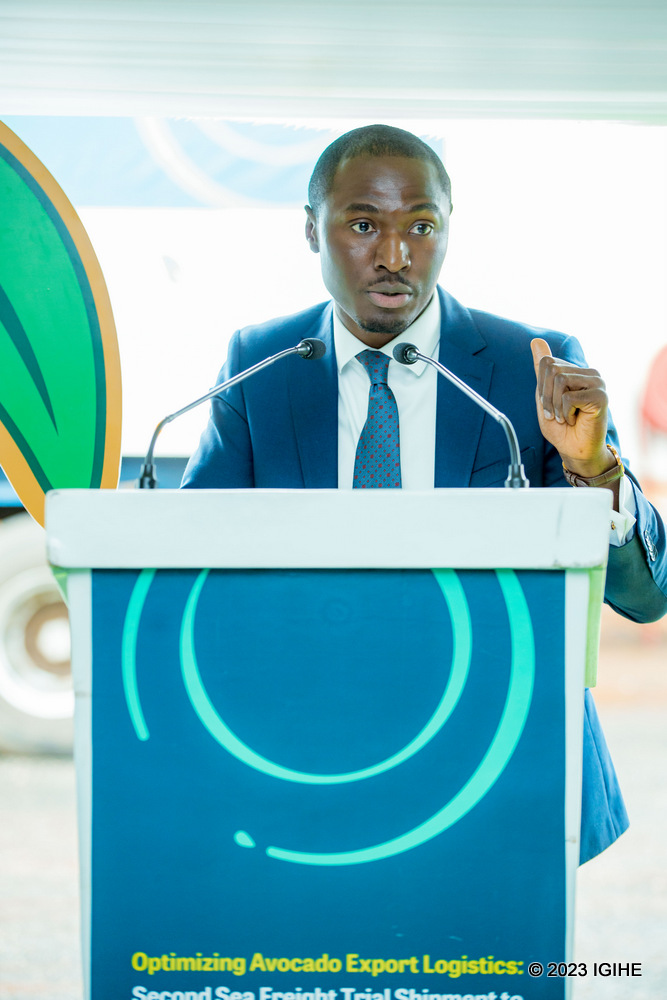 Oluwaseun (Seun) Rasheed, CEO of SOUK Farms said that they used to rely solely on air freight, which limited their capacity. 