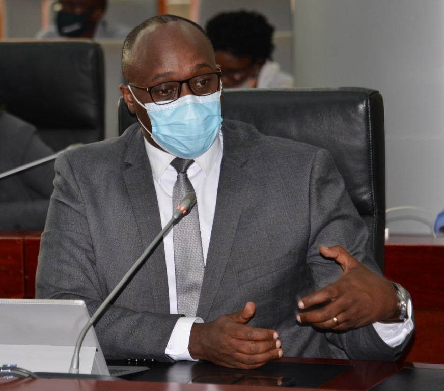 The Mayor of the City of Kigali, Pudence Rubingisa, said the 19% reduction was based on loans and donations from donors that had not returned to this year's budget.