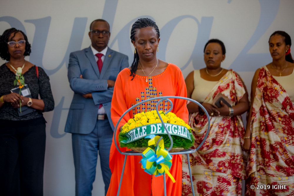 The mayor of the city of Kigali laid wreaths at the mass graves honoring genocide victims at Kigali Memorial